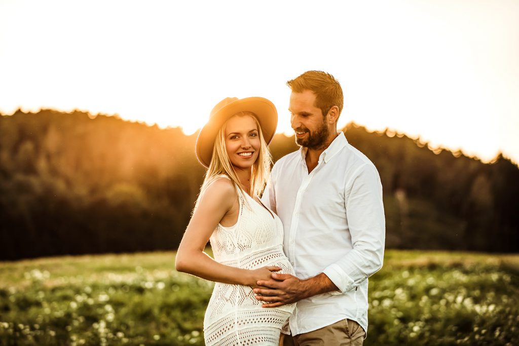 Babybauchshooting Schwangerschaftsshooting Babybauchfotografie Linz Urfahr Wels Rohrbach Freistadt Gallneukirchen Karin Mayr