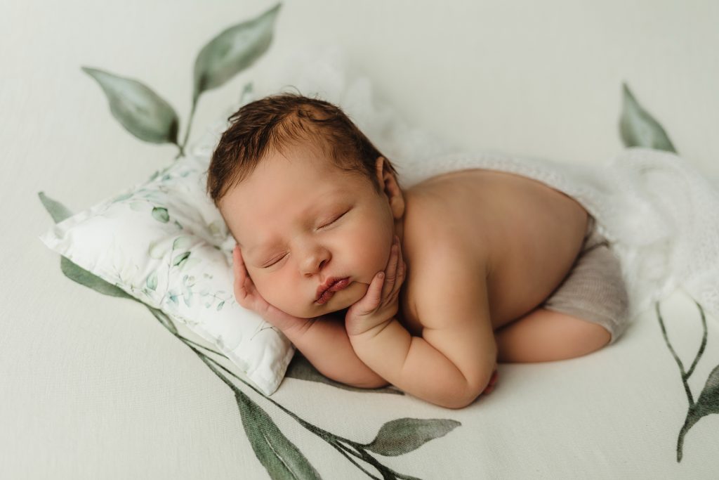 Babyshooting Newbornshooting Urfahr Umgebung Linz Perg Freistadt Babyfotografin Neugeborenenfotografin Schwangerschaft Geburt Babybauch