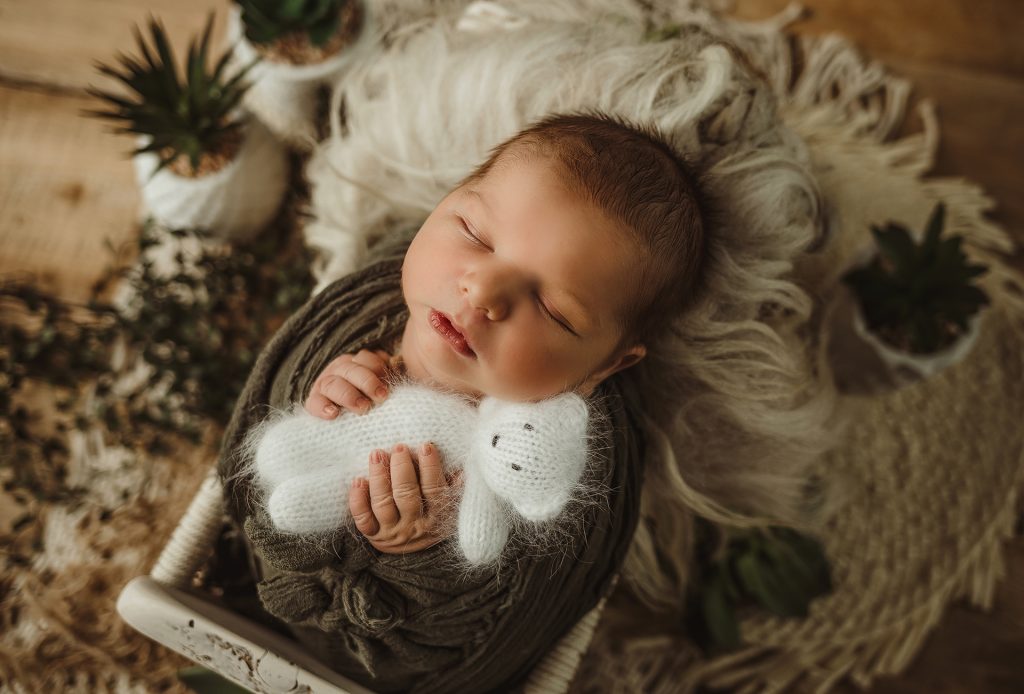 Babyshooting Haid Ansfelden Asten Newbornshooting Urfahr Umgebung Linz Perg Freistadt Babyfotografin Neugeborenenfotografin Schwangerschaft Geburt Babybauch