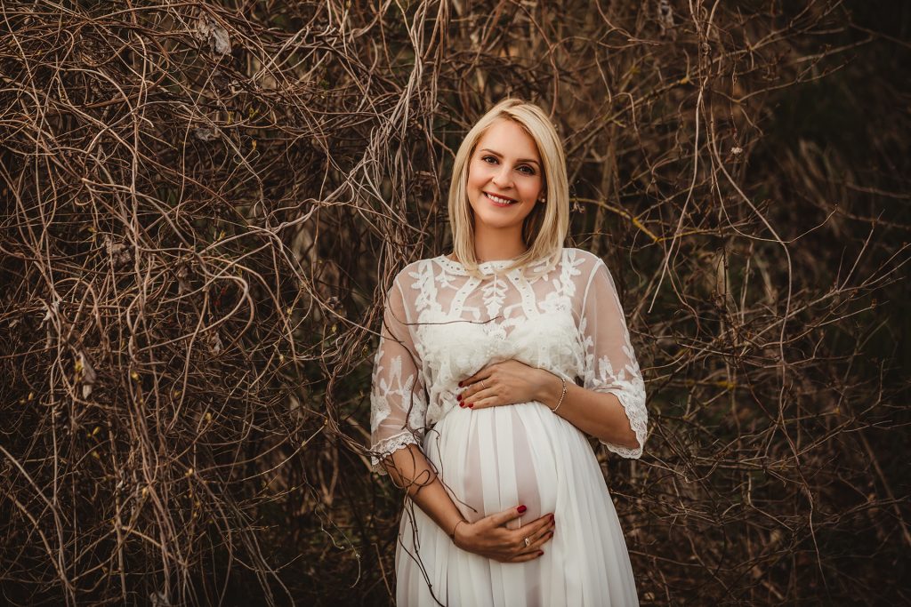 Babybauchshooting Babybauchfotografin Schwangerschaftsfotograf Babybauchshooting Karin Mayr Linz Wels Steyr Eferding Perg Traun Ansfelden Haid Urfahr Perg Katsdorf