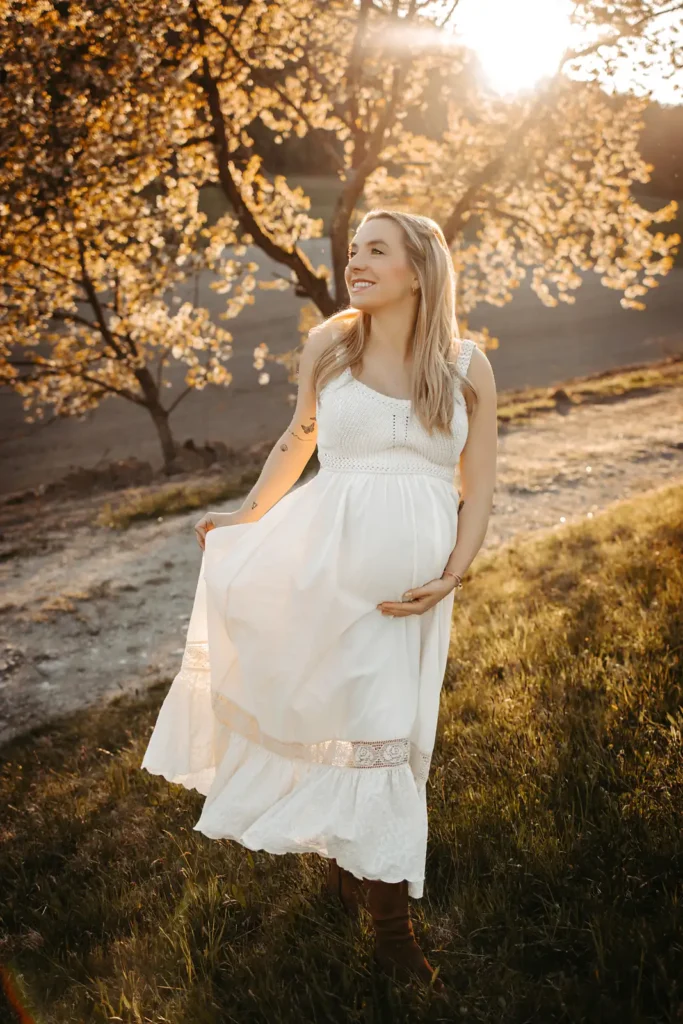 Babybauchshooting, Schwangerschaftsshooting, Babybauch, Frauenarzt, Hebamme, SSW, Fotograf, Fotografin Alberndorf, Fotograf Urfahr