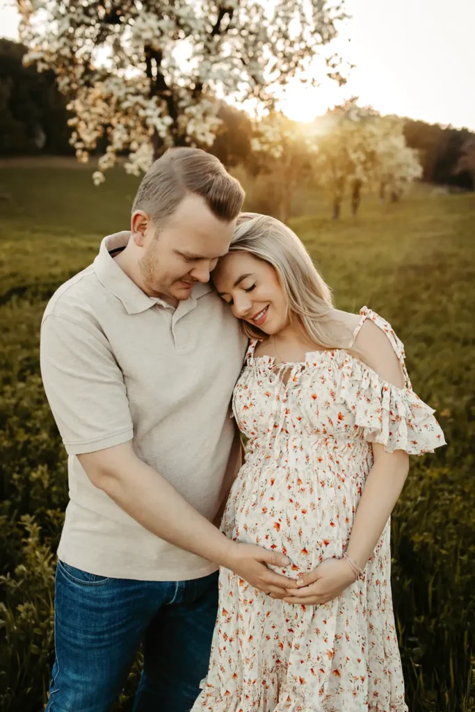 Babybauchshooting, Schwangerschaftsshooting, Babybauch, Frauenarzt, Hebamme, SSW, Fotograf, Fotografin Alberndorf, Fotograf Urfahr